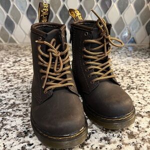 Dr. Martens Kid's Collection 1460 US size 9 toddler